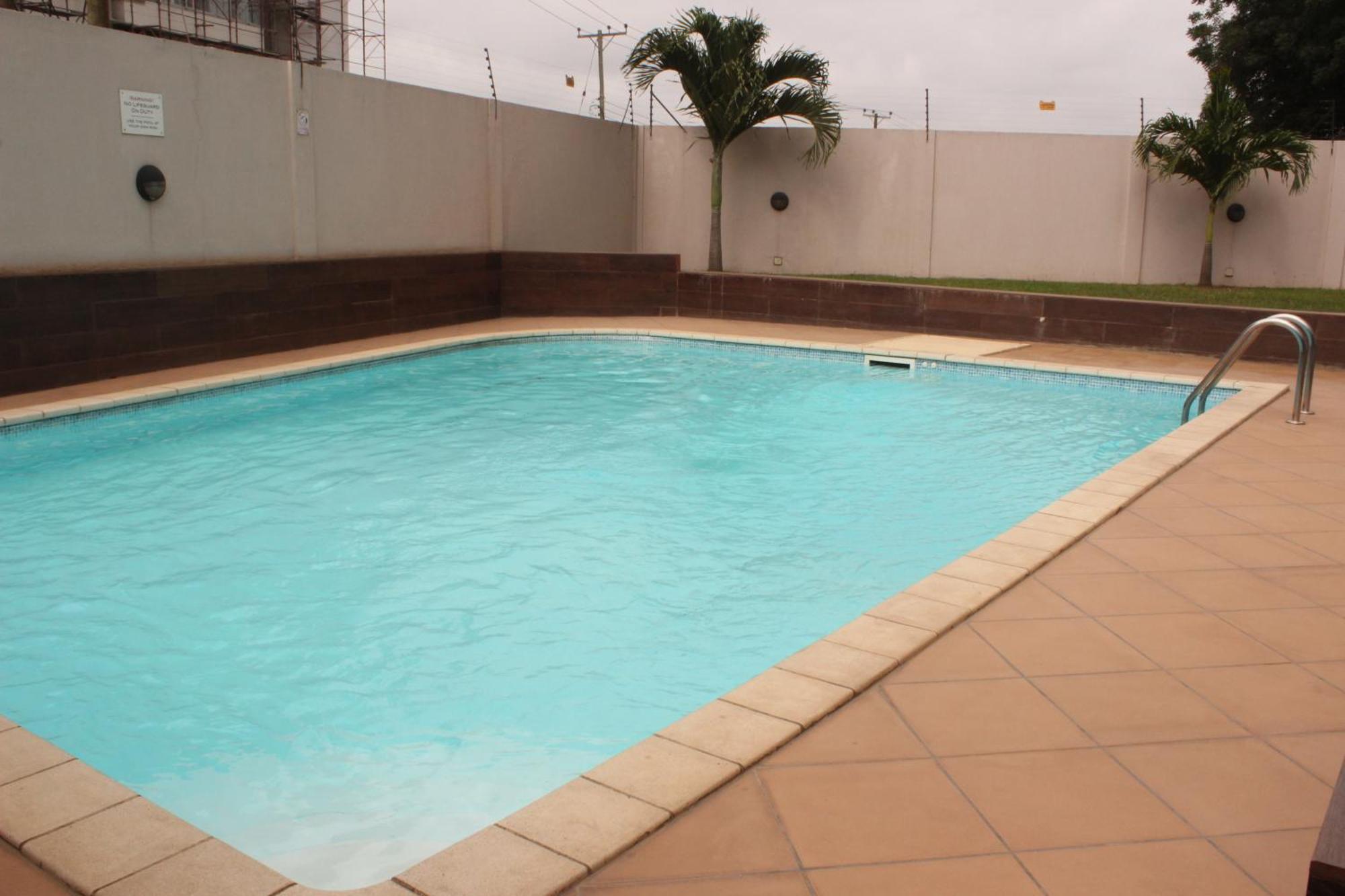 Accra Luxury Apartments ภายนอก รูปภาพ