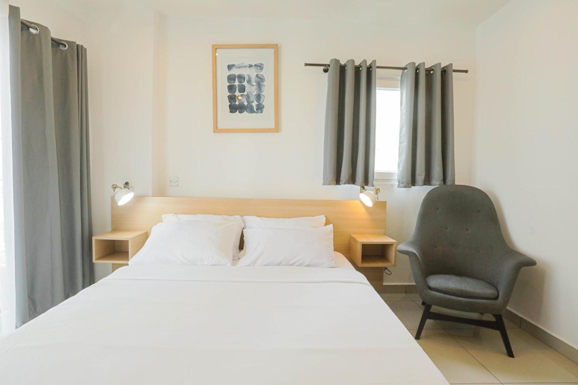 Accra Luxury Apartments ภายนอก รูปภาพ