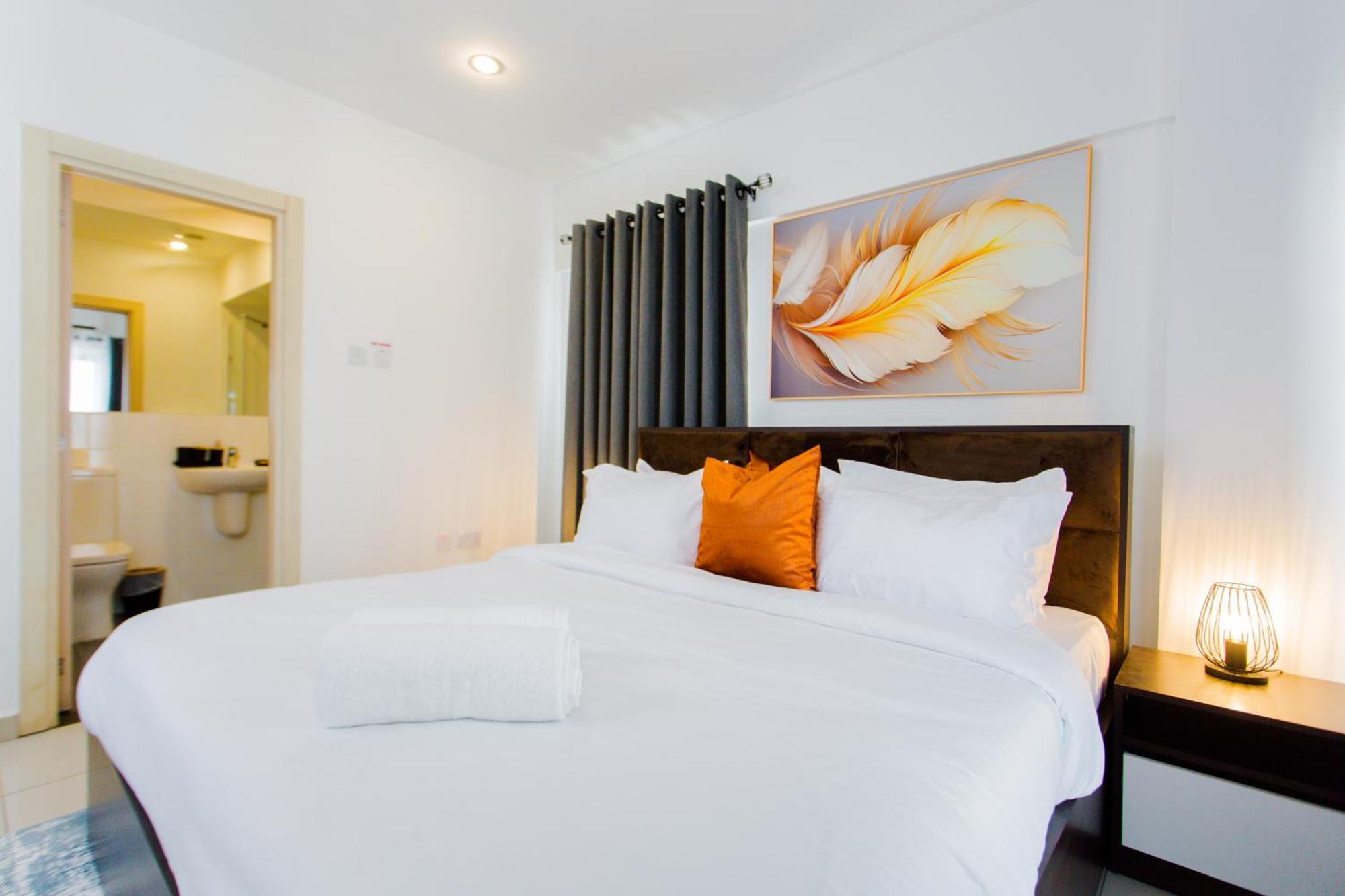 Accra Luxury Apartments ภายนอก รูปภาพ