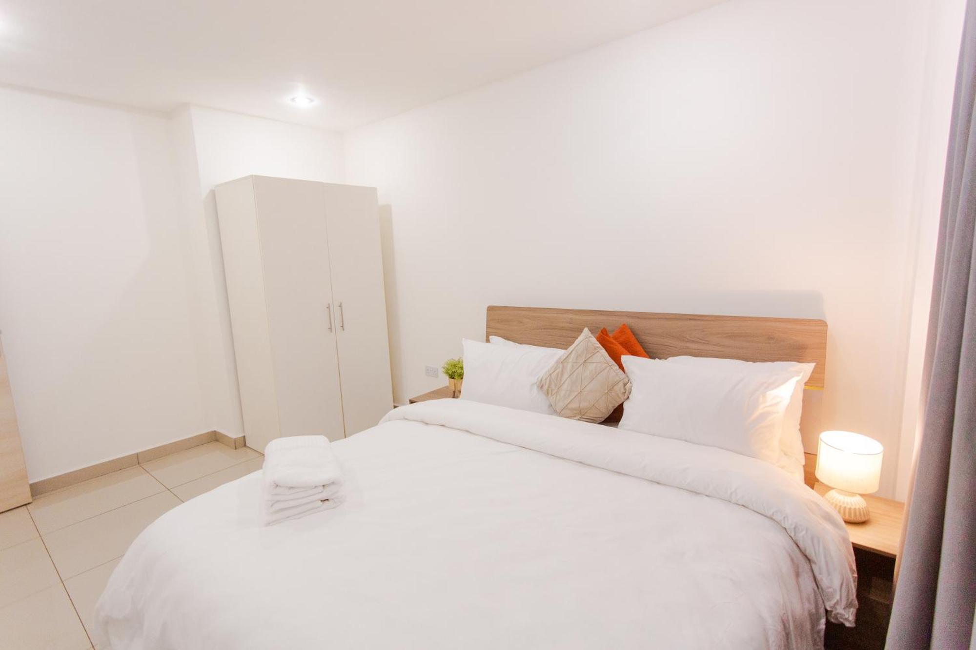 Accra Luxury Apartments ภายนอก รูปภาพ