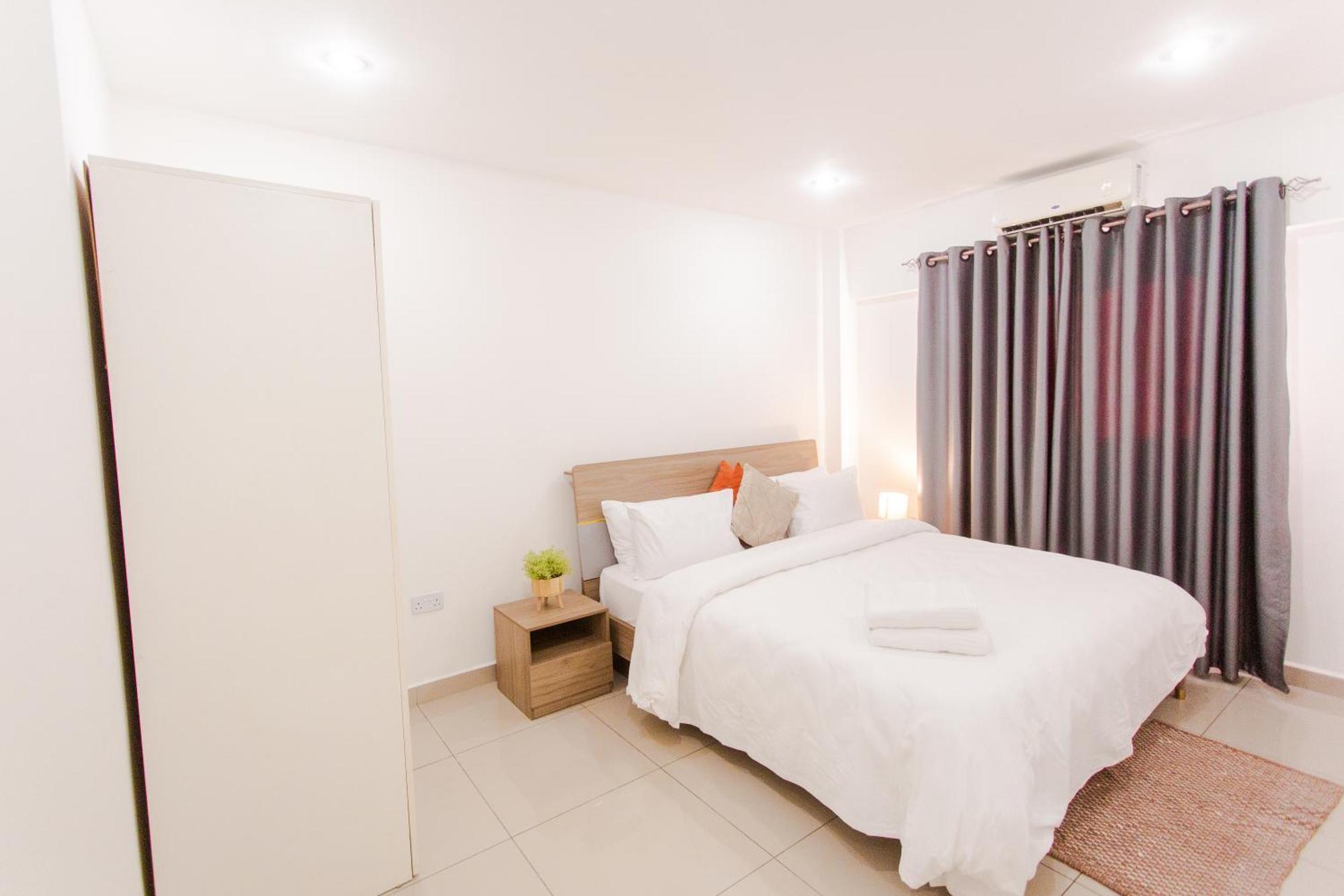 Accra Luxury Apartments ภายนอก รูปภาพ
