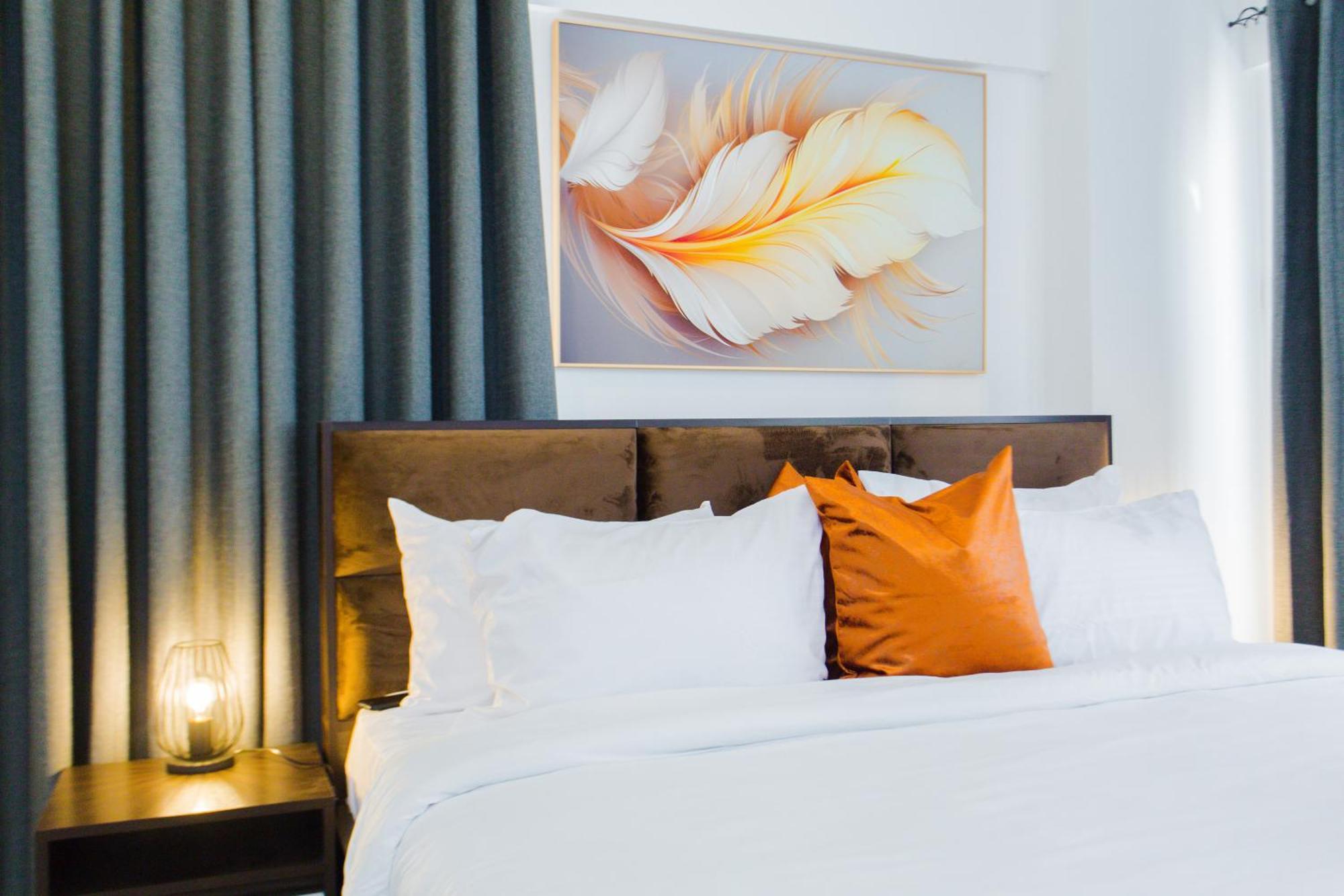 Accra Luxury Apartments ภายนอก รูปภาพ