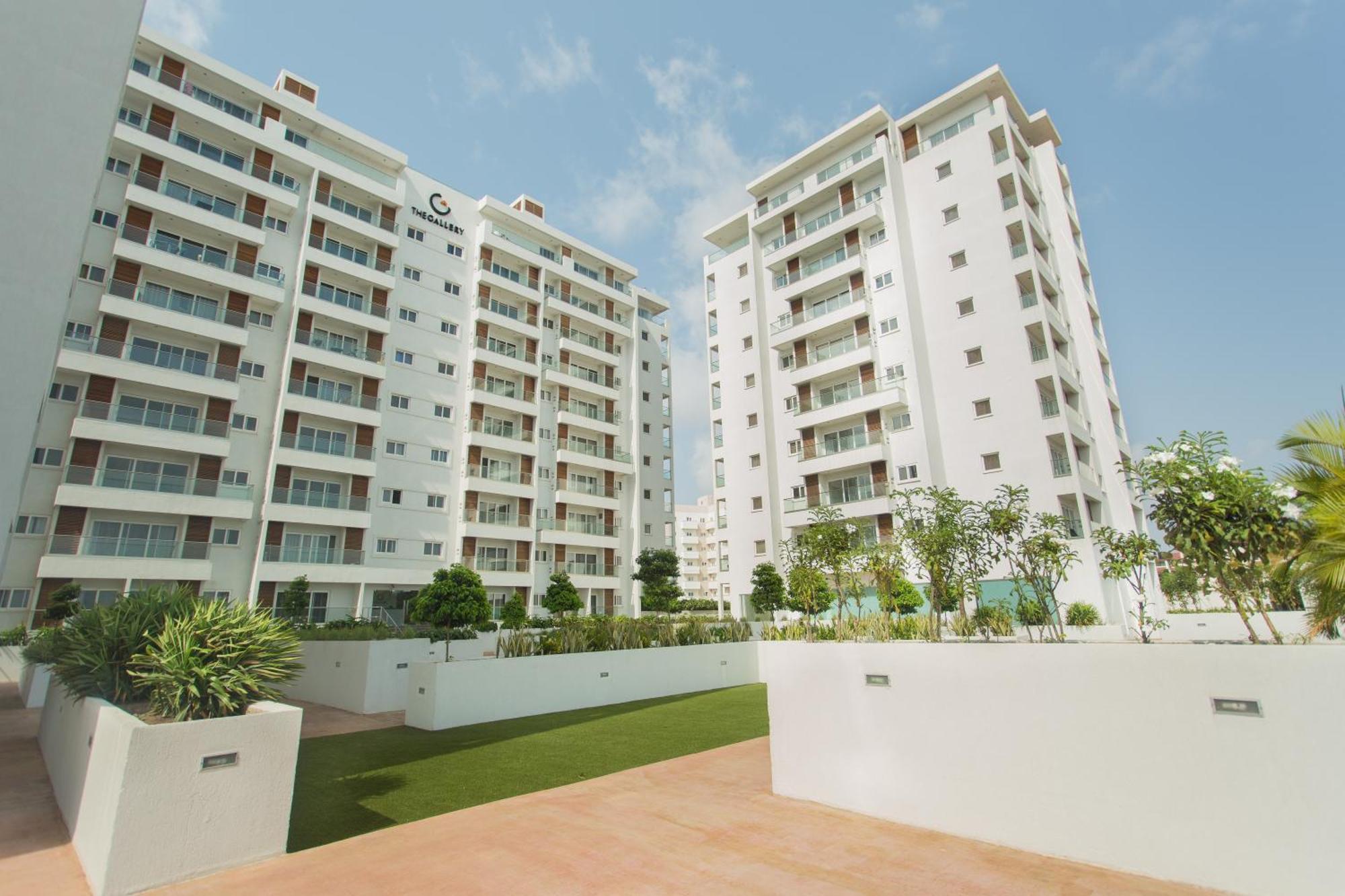 Accra Luxury Apartments ภายนอก รูปภาพ